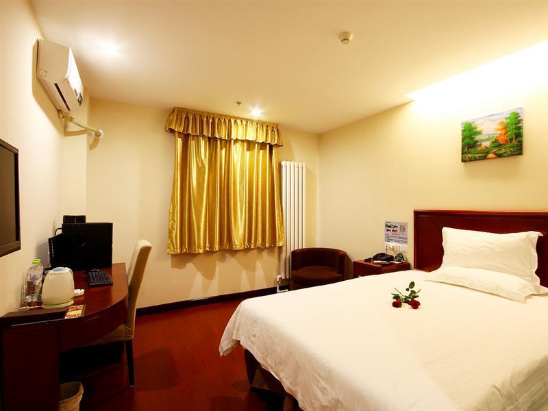 Greentree Inn Beijing Chaoyang Shilihe Antique City Express Hotel Exterior photo
