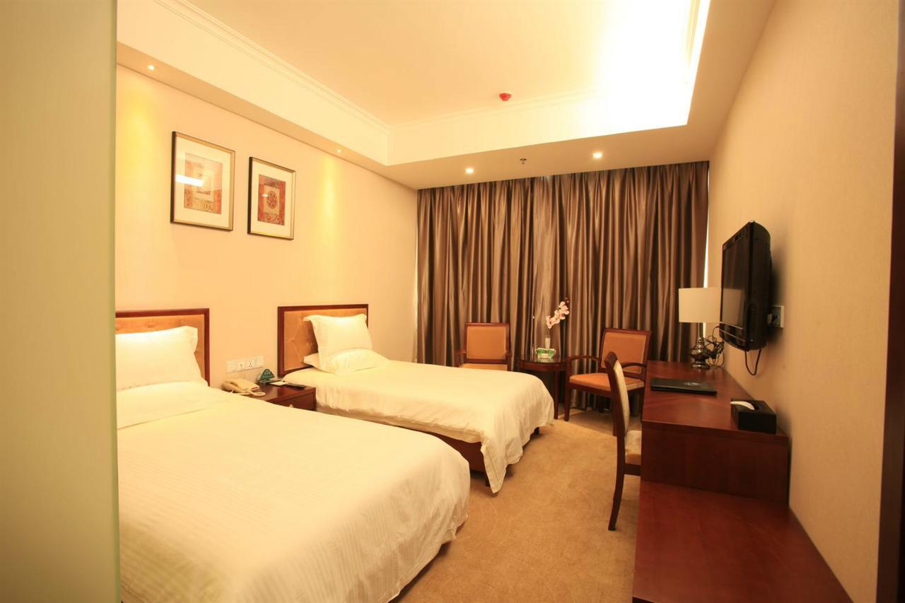 Greentree Inn Beijing Chaoyang Shilihe Antique City Express Hotel Exterior photo